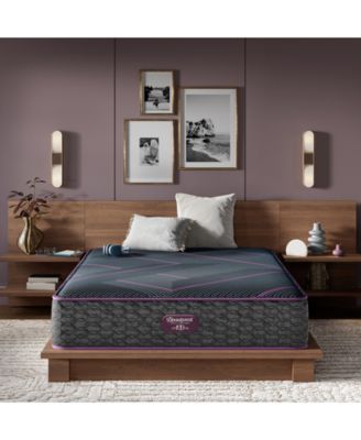 Beautyrest - World Class Level Three 13" Hybrid Firm Tight Top Mattress Set - King
