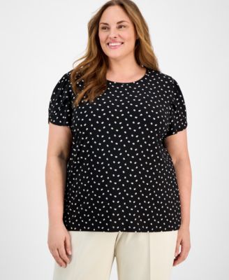 AK Anne Klein