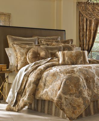 J Queen New York - Bradshaw 4-Pc. King Comforter Set